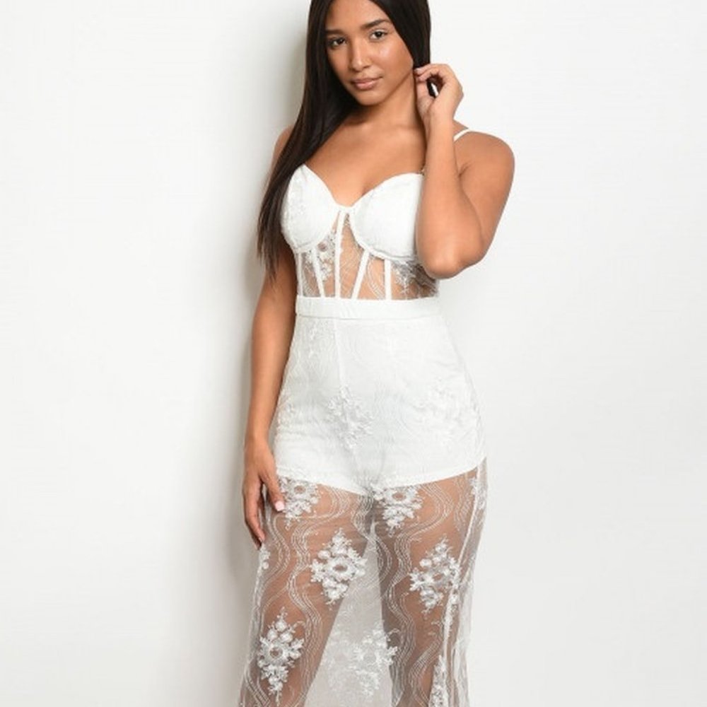 Sleeveless all over lace dress